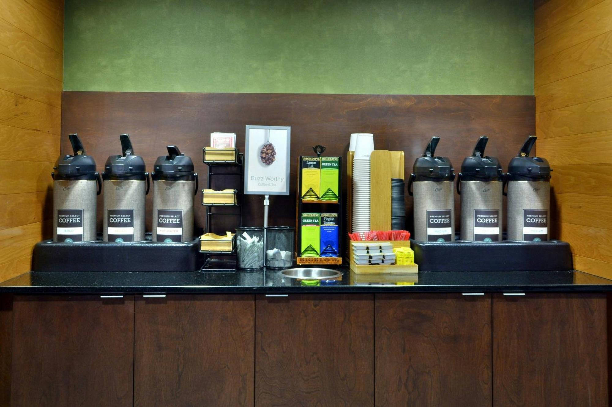 Fairfield Inn & Suites By Marriott Charlottesville North מראה חיצוני תמונה